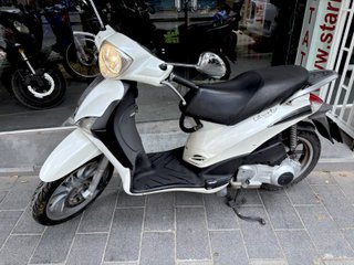 Piaggio Liberty 125 Blanca