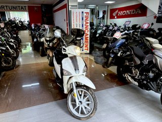 Piaggio Liberty 125 Blanca