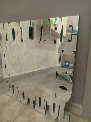 Espejo decorativo YOU ARE BEAUTIFUL
