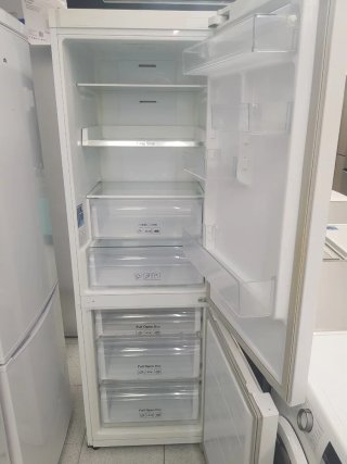 Nevera Samsung 1.85m x 60cm