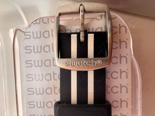 Reloj Swatch Irony Skin