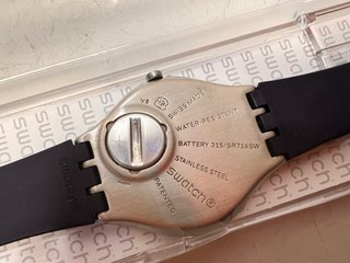 Reloj Swatch Irony Skin