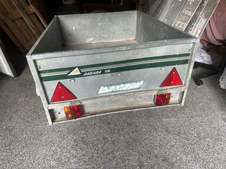 Remolque Daxara 106
