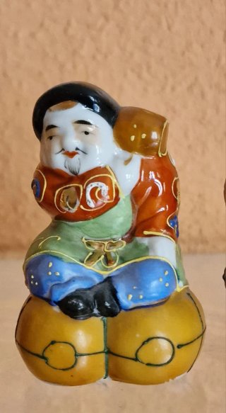6 statuette in porcellana cinese Deità della Fortuna