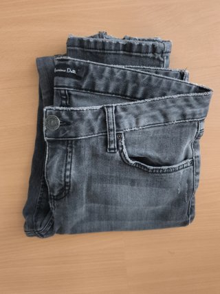 Vaqueros pitillo grises Massimo Dutti