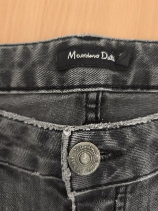 Vaqueros pitillo grises Massimo Dutti