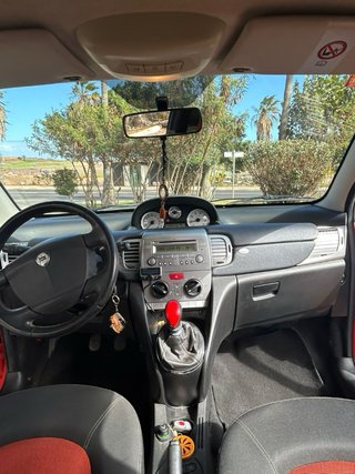 Se vende Lancia Ypsilon 2007