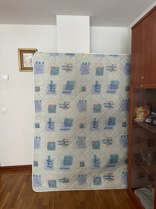 Colchón 150x200 Muelles Buen Estado