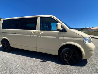 Volkswagen Transporter Caravelle T5