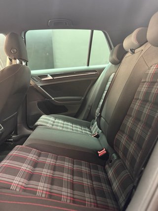 volkswagen Golf gti performance dsg  2016