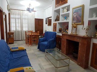 Casa adosada en alquiler en Centro - Doña Mercedes en Dos Hermanas