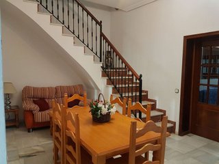 Casa adosada en alquiler en Centro - Doña Mercedes en Dos Hermanas