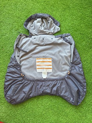Funda invierno mochila Ergobaby