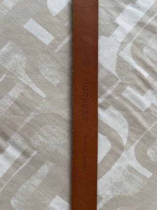 Cinturón de piel DOCKERS
