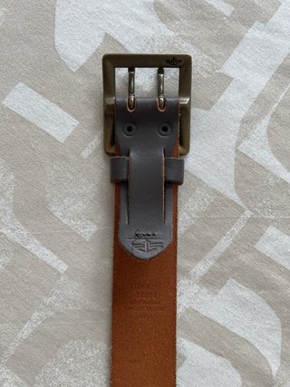 Cinturón de piel DOCKERS