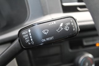 Volkswagen TRANSPORTER 2.0 TDI 110 COMBI L2 (2021)