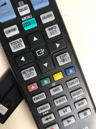 Telecomando TV Samsung e Panasonic