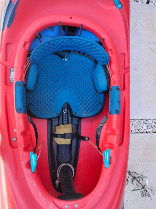 Kayak Piraña Reactor Talla M 320L
