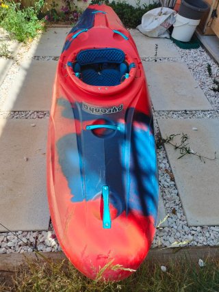 Kayak Piraña Reactor Talla M 320L