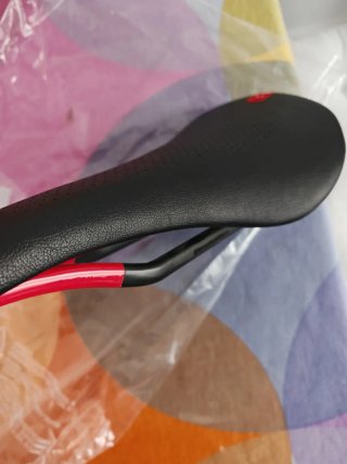 Sillín Bontrager Serano RXL