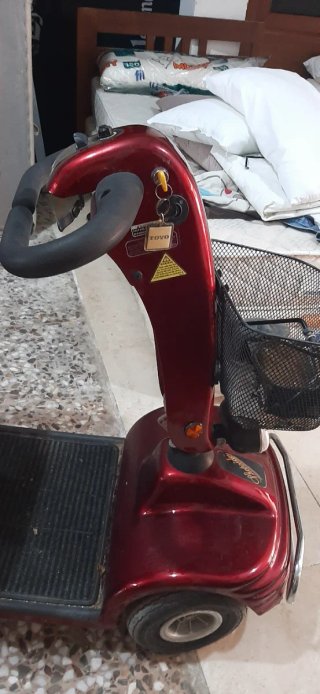 2 Motos Eléctricas Shoprider para Movilidad Redui