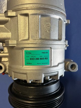 Compresor A/C Audi VW 8DO 260 805 RX reman