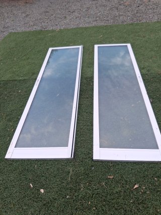 Ventana aluminio blanco226×120