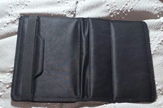 Custodia per tablet da 12 pollici nera con chiusura in gomma