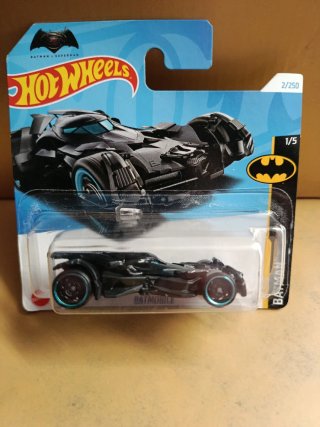 Lote 8 Hot Wheels Batman + Regalo Hot Wheels Valentino Rossi