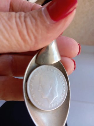 Colgante artesanal moneda española Carlos I