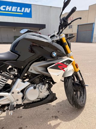 BMW G 310 R 2018 Negra/Blanca