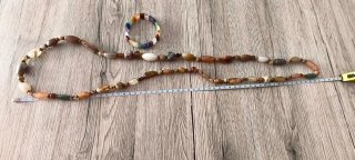 Collar y pulsera de piedras naturales