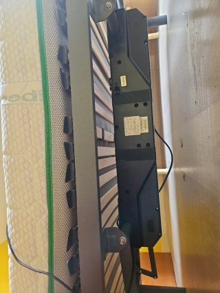 Cama articulada con somier metálico