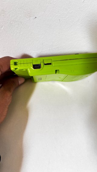 Game Boy Color Kiwi Green 1998 + Street Fighte