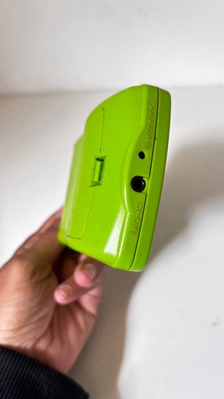 Game Boy Color Kiwi Green 1998 + Street Fighte