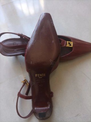 Zapatos Fendi Talla 39 Rojos