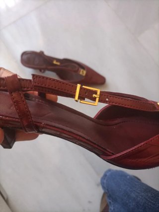 Zapatos Fendi Talla 39 Rojos