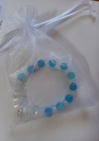 Pulsera de cristales, piedras y plata