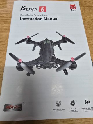 Dron Bugs como nuevo