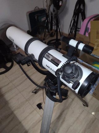 Telescopio Meade Digital Series DS-114 completo