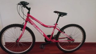 Bicicleta niña rosa B pro montaña