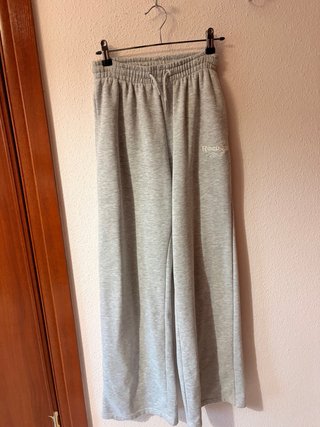 Chándal Reebok Gris