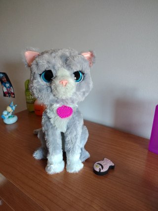 Peluche Gata interactiva Bootsie FurReal Friends