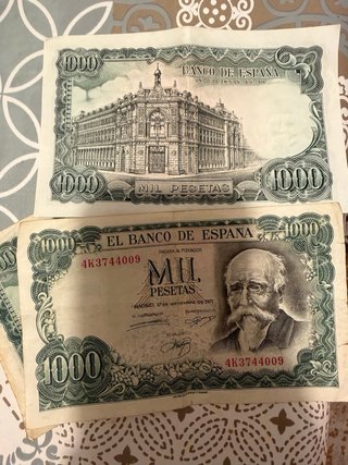 Varios billetes de India y pesetas 1971