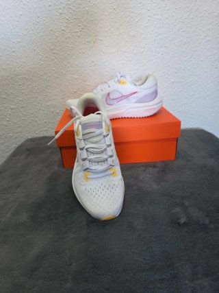 Nike Bambas Blancas y Rosas