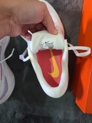 Nike Bambas Blancas y Rosas