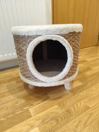 Cama para gatos tipo taburete