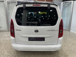 Toyota Proace City 2023