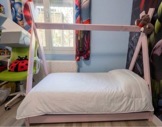 Cama infantil tipo Montessori