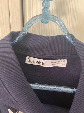 Sudadera Bershka Azul Marino astetik